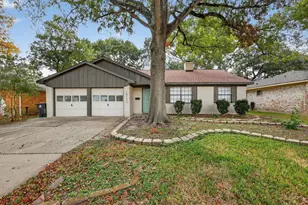 16122 Rill Ln, Houston, TX 77062 - Photo 1