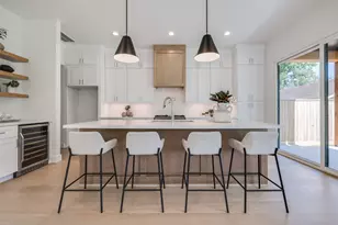 902 E 25th St, Houston, TX 77009 - Photo 16