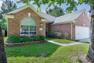 28610 Hidden Cove Dr, Magnolia, TX 77354 - Photo 2