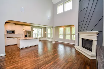 11 Waterfall Way, Tomball, TX 77375 - Photo 10