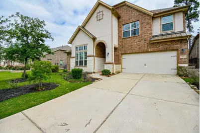11 Waterfall Way, Tomball, TX 77375 - Photo 2