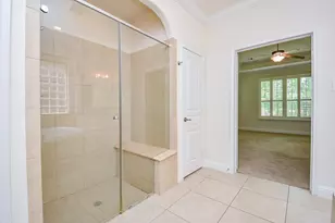 11 Waterfall Way, Tomball, TX 77375 - Photo 20