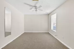 3502 Europa St, Houston, TX 77022 - Photo 6