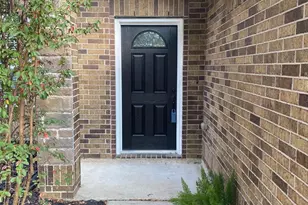 21218 Branchport Dr, Houston, TX 77095 - Photo 2