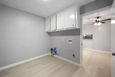 4800 Burning Tree Drive, Baytown, TX 77521 - Photo 14