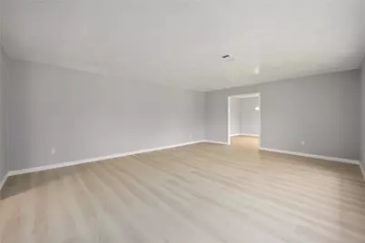 4800 Burning Tree Drive, Baytown, TX 77521 - Photo 4