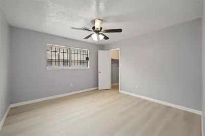 4800 Burning Tree Drive, Baytown, TX 77521 - Photo 22