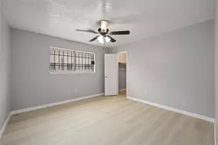 4800 Burning Tree Dr, Baytown, TX 77521 - Photo 22