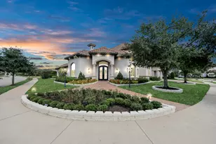7 Haven Shore Ln, Sugar Land, TX 77479 - Photo 2