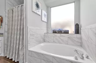 1908 Hunnington Dr, Conroe, TX 77303 - Photo 26