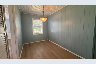 209 Lakewood Drive, Baytown, TX 77520 - Photo 10