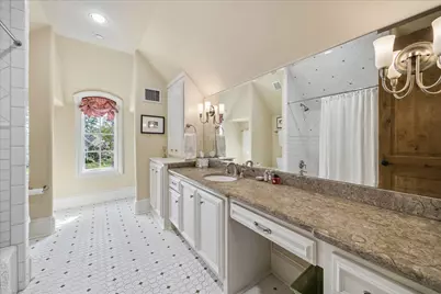 107 Willowend Drive, Hunters Creek Village, TX 77024 - Photo 34