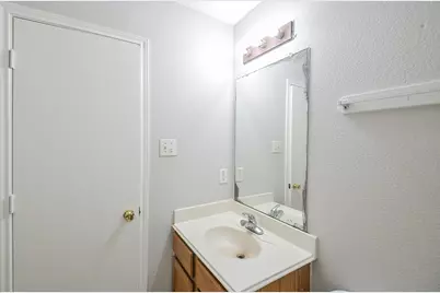 7714 Chatham Springs Lane, Cypress, TX 77433 - Photo 18