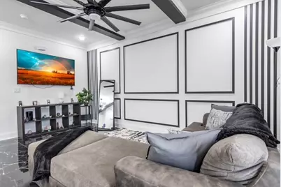 4013 Falls Street #A, Houston, TX 77026 - Photo 2