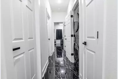 4013 Falls Street #A, Houston, TX 77026 - Photo 8