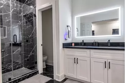 4013 Falls Street #A, Houston, TX 77026 - Photo 14