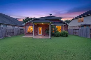 11407 Morning Brook Dr, Pearland, TX 77584 - Photo 40