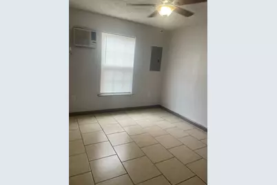 3028 Avenue M #2, Galveston, TX 77550 - Photo 8