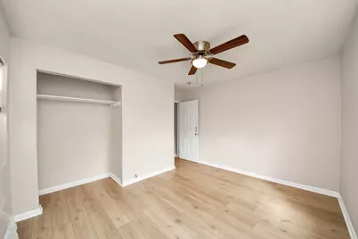 10506 Sierra Drive, Houston, TX 77051 - Photo 26