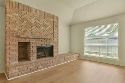 2775 Glen Haven Drive, League City, TX 77573 - Photo 4