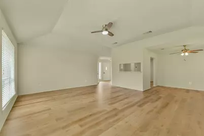 2775 Glen Haven Drive, League City, TX 77573 - Photo 4