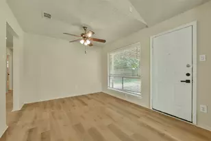 2775 Glen Haven Dr, League City, TX 77573 - Photo 10