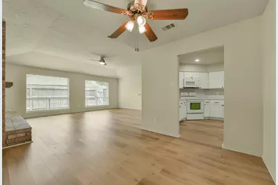 2775 Glen Haven Drive, League City, TX 77573 - Photo 14