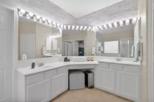 2306 Bell Creek Ct, Pearland, TX 77584 - Photo 26