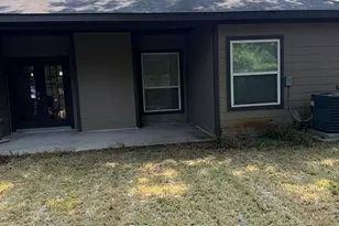 8150 Sharondale Dr, Houston, TX 77033 - Photo 6