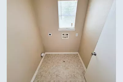 8106 Arrington Forest Lane, Humble, TX 77338 - Photo 38