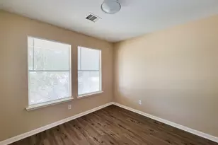 8106 Arrington Forest Ln, Humble, TX 77338 - Photo 6