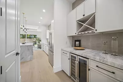 6634 Sylvan Street, Houston, TX 77023 - Photo 14