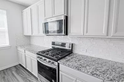 10005 Brickhouse Drive, Houston, TX 77080 - Photo 10