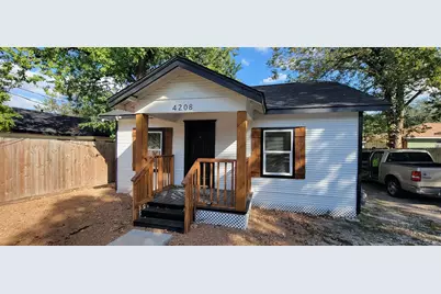 4208 Delhi Street, Houston, TX 77022 - Photo 2