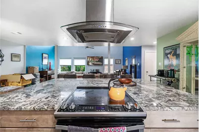 28831 Diamondhead S, Conroe, TX 77356 - Photo 6