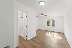 2614 59th St, Galveston, TX 77551 - Photo 8