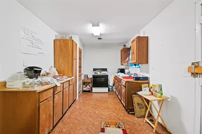 295 Hollywood Street, Livingston, TX 77351 - Photo 4