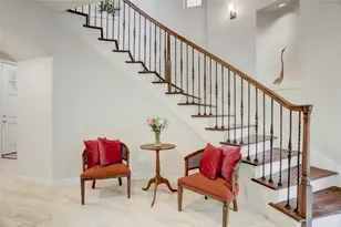 1348 W 25th St, Houston, TX 77008 - Photo 10