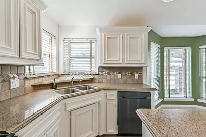 2906 31st Avenue N, Texas City, TX 77590 - Photo 14