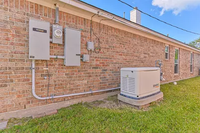 2906 31st Avenue N, Texas City, TX 77590 - Photo 4