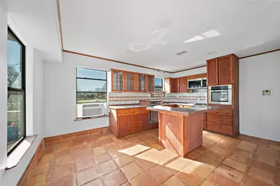 6250 N Mallard Drive, Fulshear, TX 77441 - Photo 4