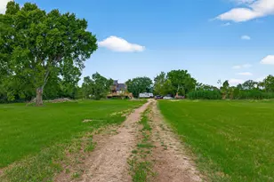 6250 N Mallard Dr, Fulshear, TX 77441 - Photo 6