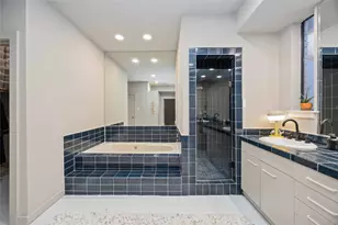 1425 Nantucket Dr, Houston, TX 77057 - Photo 8