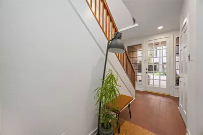 1425 Nantucket Drive #B, Houston, TX 77057 - Photo 10