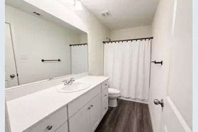 718 Amesbury Road, Conroe, TX 77316 - Photo 14