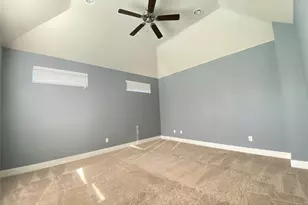 9510 Cedarpost Square St, Houston, TX 77055 - Photo 12