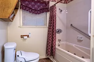 1213 Lakeland Loop, Hilltop Lakes, TX 77871 - Photo 16
