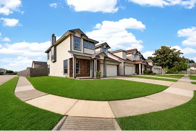 15014 Middle Oaks Boulevard, Houston, TX 77082 - Photo 4