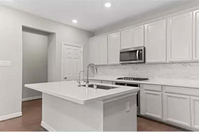9511 Towne Lake Parkway, Cypress, TX 77433 - Photo 8