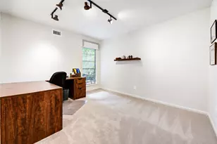 5107 Queensloch, Houston, TX 77096 - Photo 24